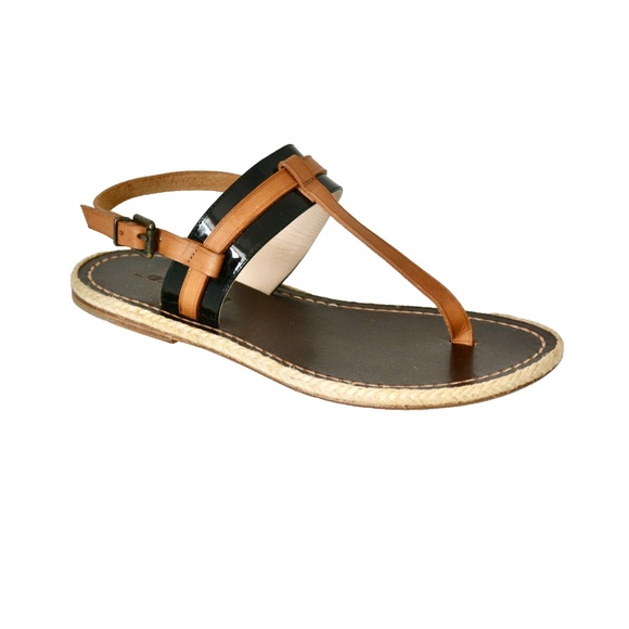 NIB GIORGIO ARMANI PATENT LEATHER THONG SANDALS - Picture 1 of 10